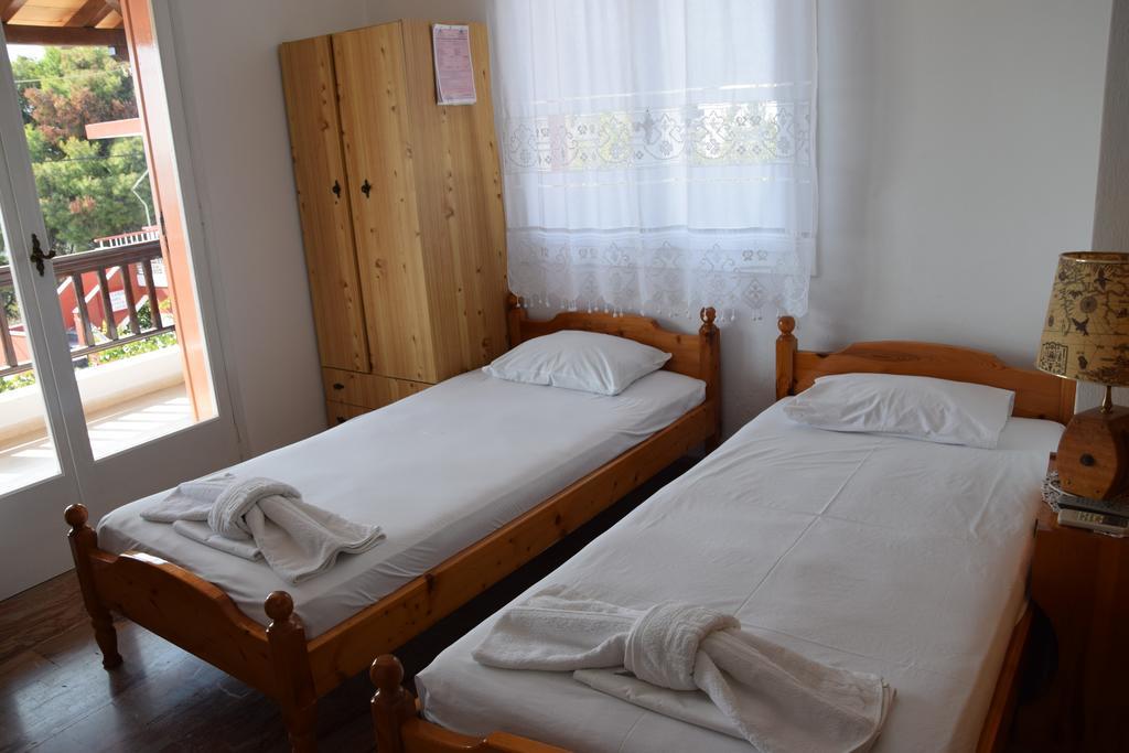 Dimitra'S Apartment Вотси Экстерьер фото